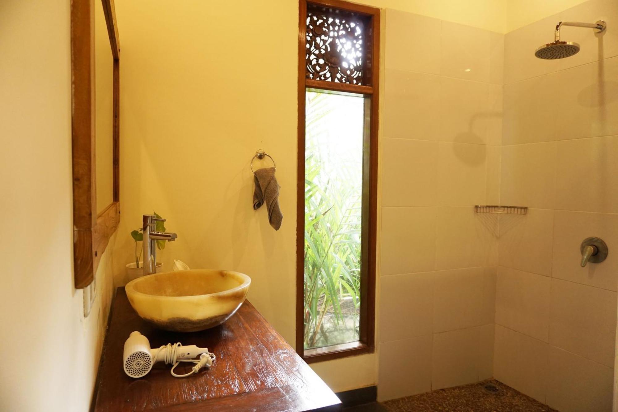 Villa Heliconia Ubud  Luaran gambar