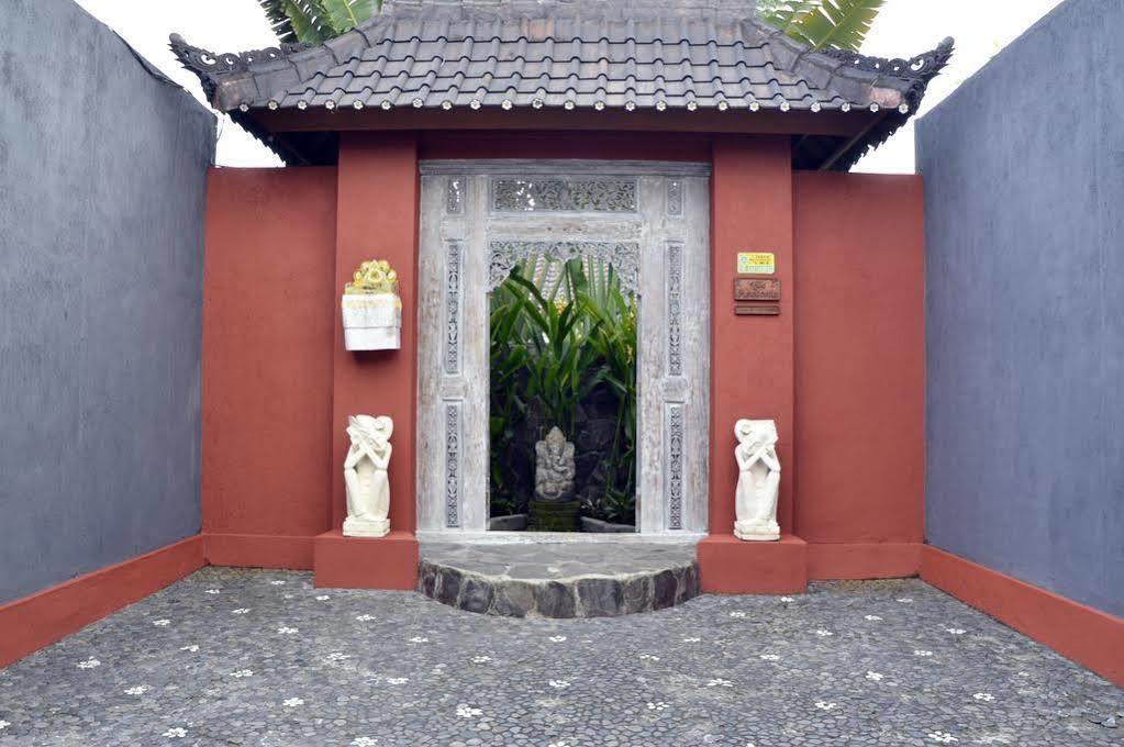 Villa Heliconia Ubud  Luaran gambar